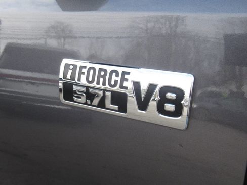 Used 2016 Toyota Tundra Limited w/ Limited Premium Package image 5