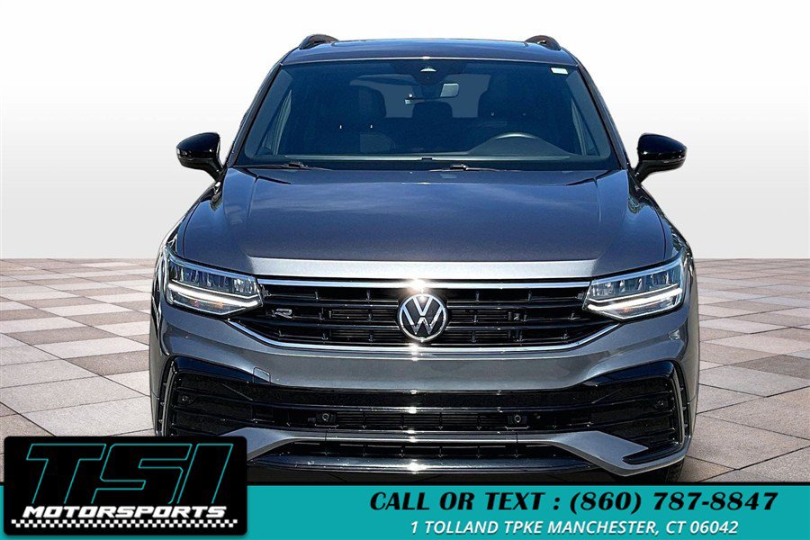 Used 2022 Volkswagen Tiguan SE R-Line AWD/4WD image 3