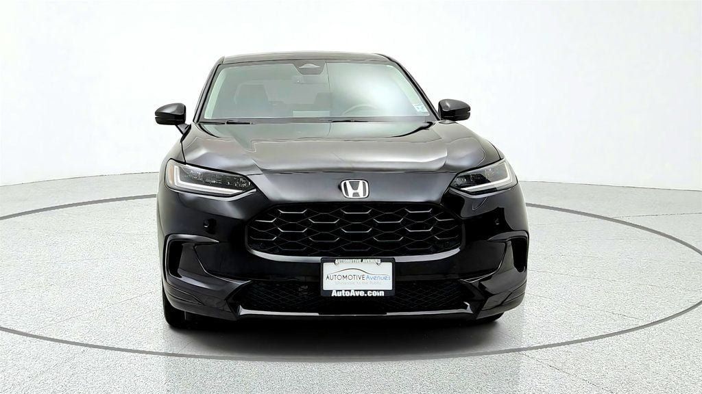 Used 2024 Honda HR-V EX-L image 2