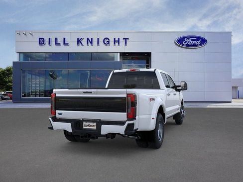 New 2026 Ford F350 Platinum w/ FX4 Off-Road Package AWD/4WD image 8
