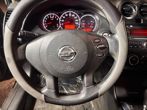 Used 2011 Nissan Altima 2.5 S FWD image 12