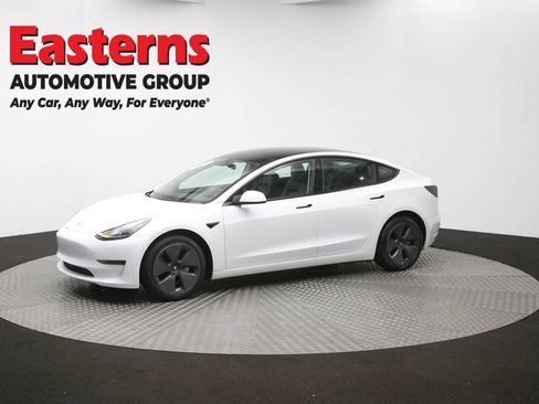 Used 2023 Tesla Model 3 Standard Range RWD image 53