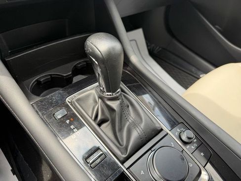 Used 2019 MAZDA MAZDA3 AWD Hatchback image 36