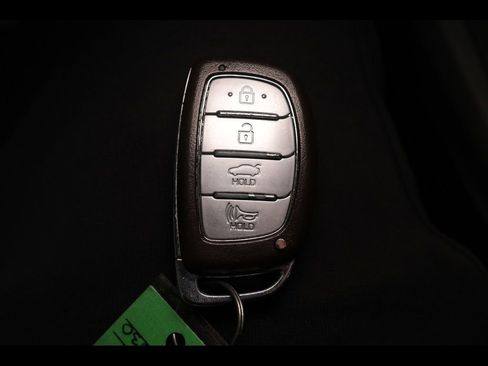 Used 2020 Hyundai Elantra Limited w/ Ultimate Package 03 FWD image 30