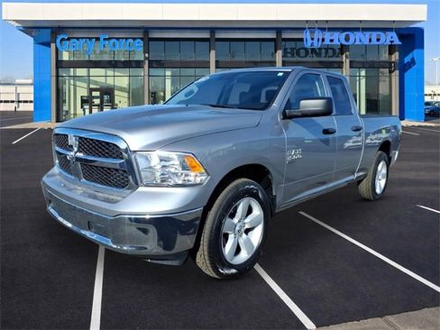 Used 2024 RAM 1500 Classic SLT image 4