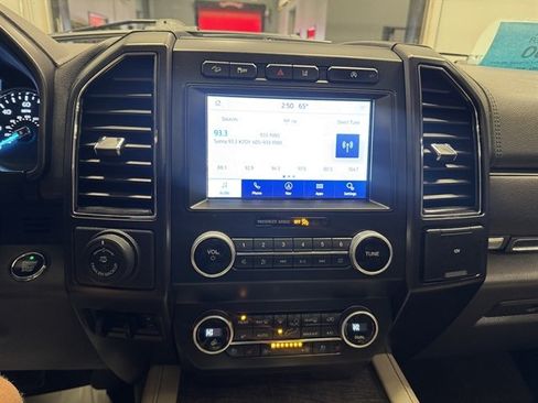 Used 2021 Ford Expedition Max Limited AWD/4WD image 30