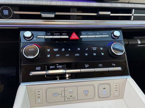 New 2025 Hyundai Santa Fe Calligraphy image 18