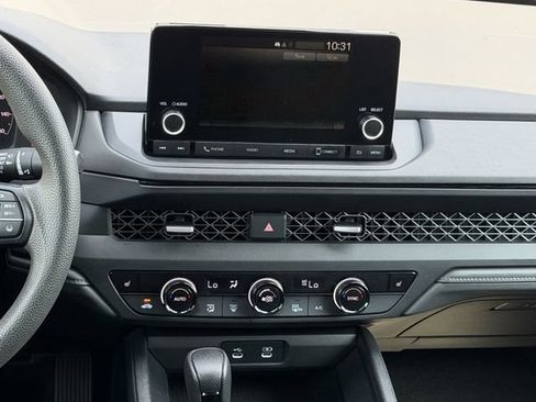 Used 2023 Honda Accord EX image 16