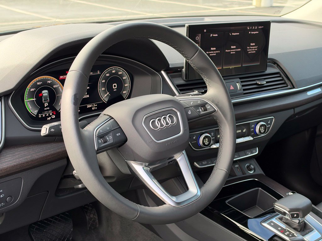 Used 2024 Audi Q5 e Premium AWD/4WD image 11