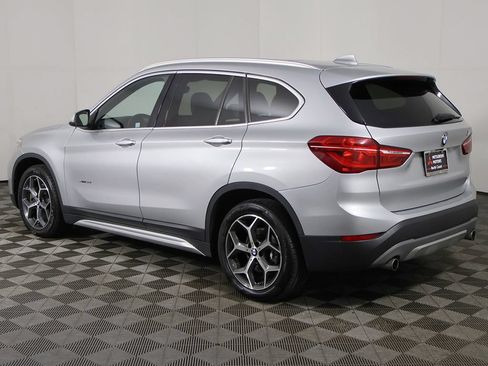 Used 2018 BMW X1 xDrive28i AWD/4WD image 9