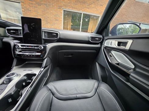 Used 2023 Ford Explorer ST w/ Equipment Group 401A AWD/4WD image 71