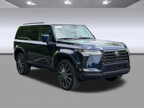 Certified 2026 Lexus GX 550 w/ Accessory Package (2T) AWD/4WD image 7