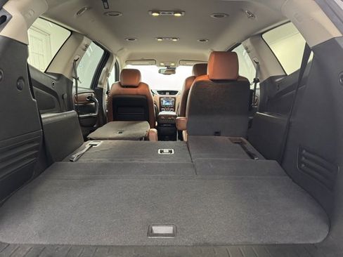 Used 2016 Chevrolet Traverse LTZ image 36
