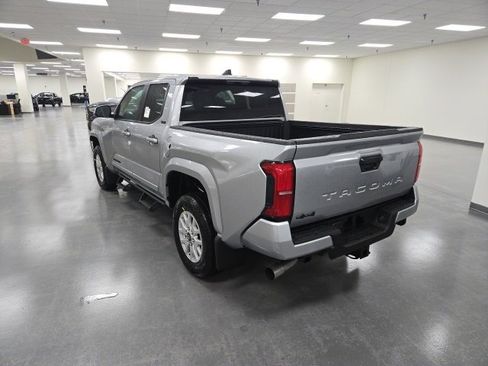 New 2026 Toyota Tacoma SR5 image 4