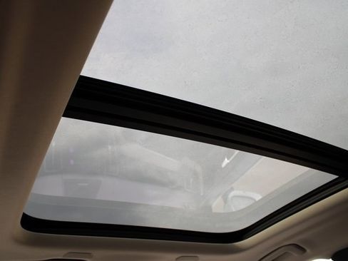 Used 2022 Volvo XC60 B6 Inscription w/ Advanced Package image 29