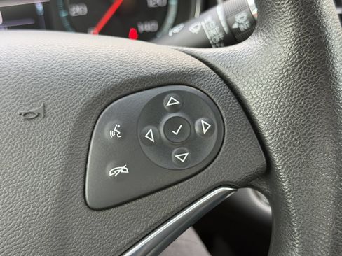 Used 2019 Chevrolet Impala LS FWD image 35