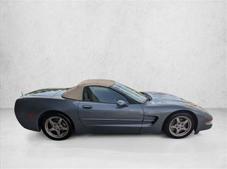 Used 2003 Chevrolet Corvette Convertible w/ Preferred Equipment Group1 RWD video 4