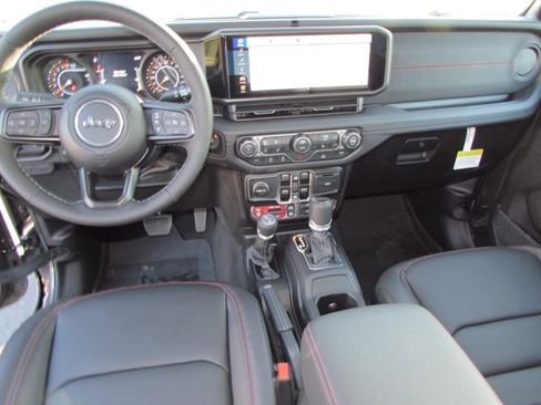 New 2026 Jeep Gladiator Rubicon image 25