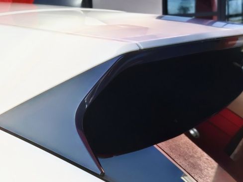 Used 2021 Jaguar E-PACE SE image 8