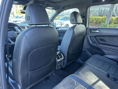 Used 2024 Volkswagen Tiguan SEL R-Line image 14