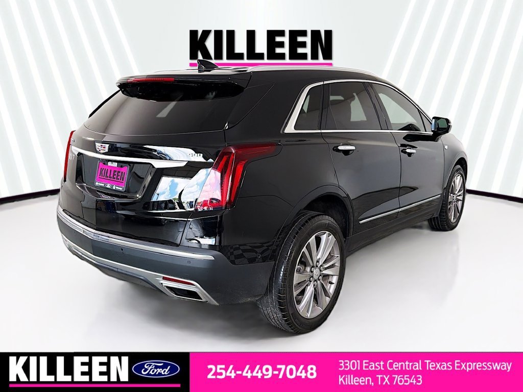 Used 2023 Cadillac XT5 Premium Luxury w/ Technology Package FWD image 9