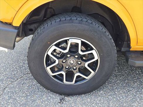 Used 2022 Ford Bronco Outer Banks AWD/4WD image 4