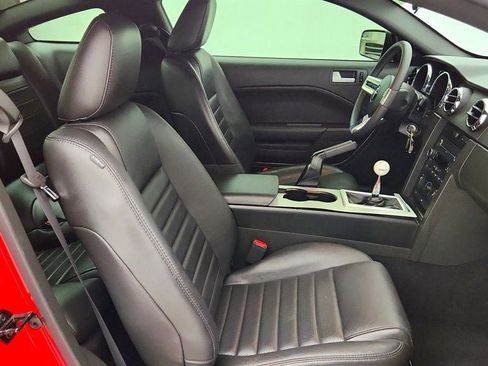 Used 2009 Ford Mustang GT RWD image 22