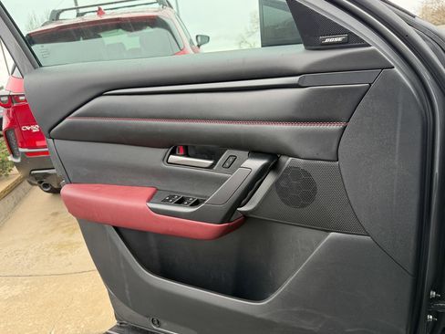 Certified 2025 MAZDA CX-50 AWD 2.5 Hybrid w/ Premium Pkg image 12