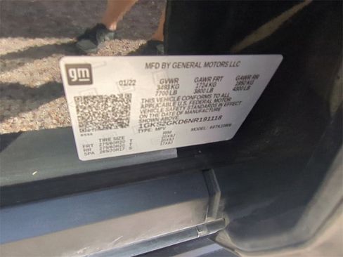 Used 2022 GMC Yukon XL SLT w/ SLT Premium Package image 34