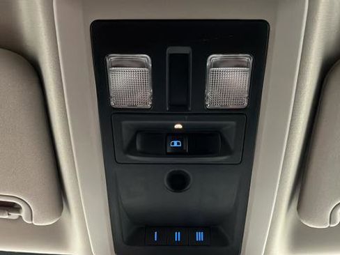 Used 2019 RAM 1500 Big Horn AWD/4WD image 29