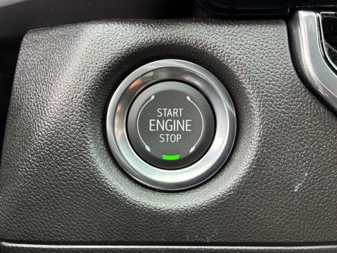 Used 2026 Chevrolet Colorado Trail Boss AWD/4WD image 33
