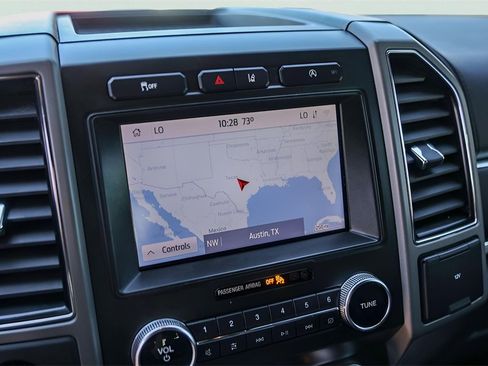 Used 2020 Ford Expedition Max XLT w/ Equipment Group 202A image 19