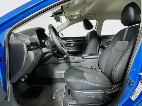 Used 2024 Nissan Sentra SV image 17