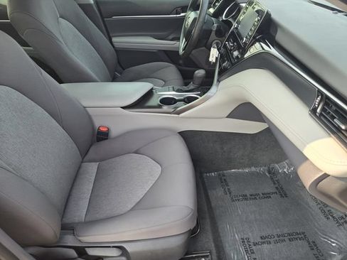 Used 2023 Toyota Camry LE FWD image 13