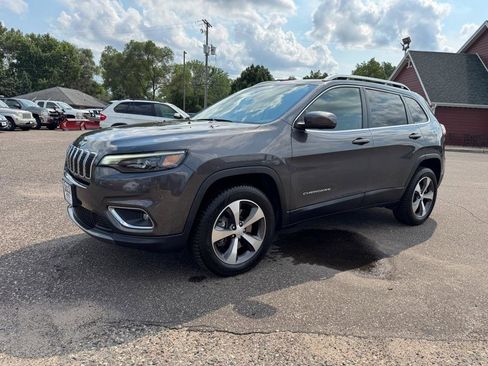 Used 2020 Jeep Cherokee Limited AWD/4WD image 13