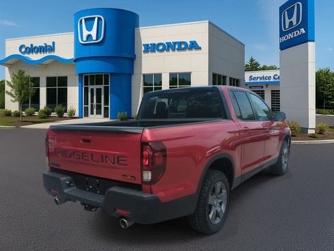 Used 2024 Honda Ridgeline TrailSport image 8