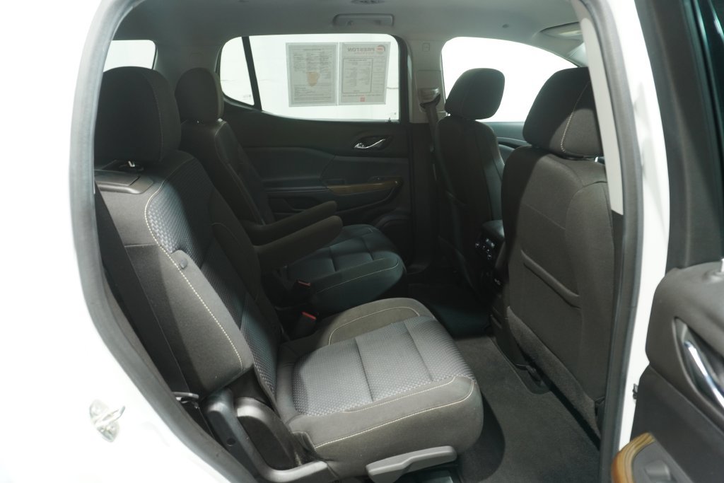 Used 2020 GMC Acadia SLE w/ Driver Convenience Package FWD image 17