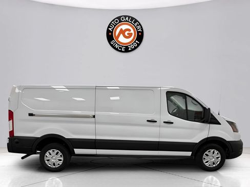Used 2024 Ford Transit 150 Low Roof w/ Load Area Protection Package RWD image 2