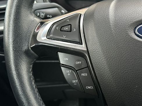 Used 2024 Ford Edge SEL AWD/4WD image 26