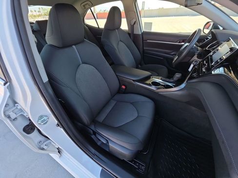 Used 2023 Toyota Camry LE image 28