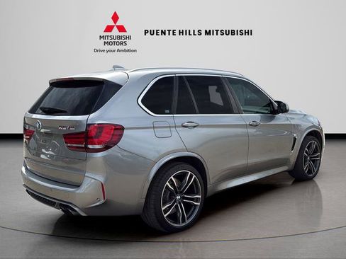 Used 2017 BMW X5 M image 5