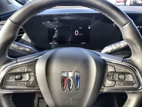 Used 2025 Buick Encore GX Avenir w/ Avenir Convenience Package image 14