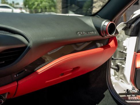 Used 2020 Ferrari F8 Tributo RWD image 28