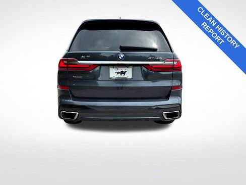 Used 2022 BMW X7 xDrive40i w/ M Sport Package AWD/4WD image 4