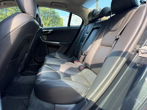 Used 2014 Volvo S60 T5 FWD image 12