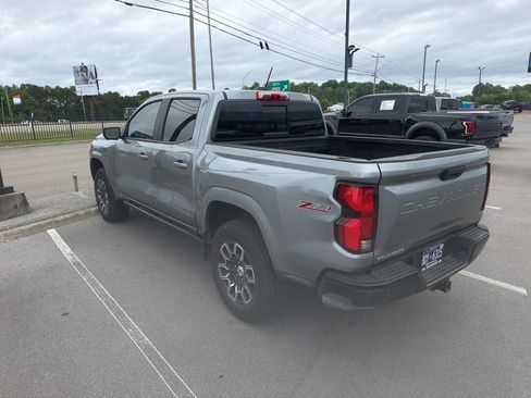 Used 2024 Chevrolet Colorado Z71 w/ Z71 Convenience Package 2 AWD/4WD image 5