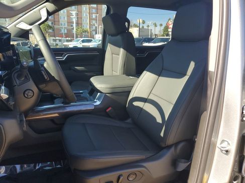 New 2026 Chevrolet Silverado 1500 LTZ w/ LTZ Premium Package AWD/4WD image 18