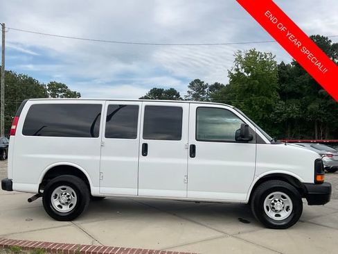Used 2015 Chevrolet Express 2500 LS image 8