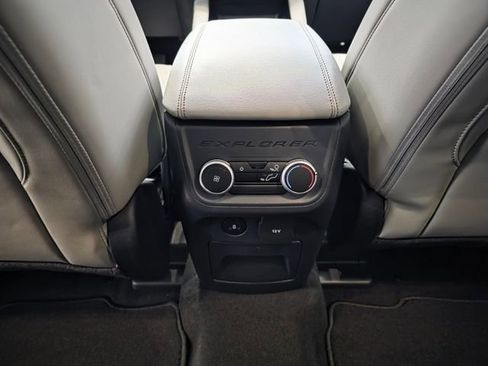New 2026 Ford Explorer Active w/ Active Comfort Package image 46