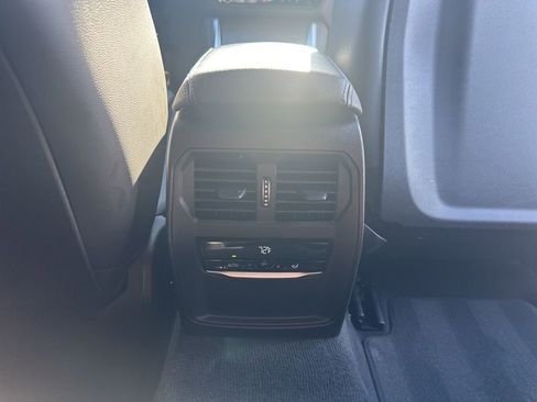 Used 2024 BMW 440i xDrive Coupe w/ Premium Package image 26